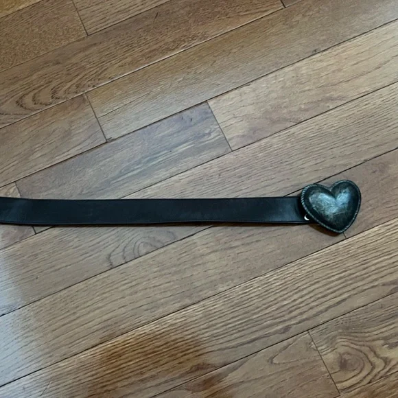 Chocolate brown leather belt with ❤️Heart buckle - Picture 3 of 5